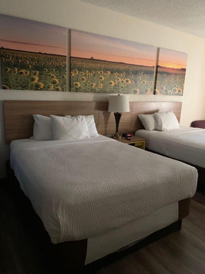 Days Inn By Wyndham Τοπέκα Εξωτερικό φωτογραφία