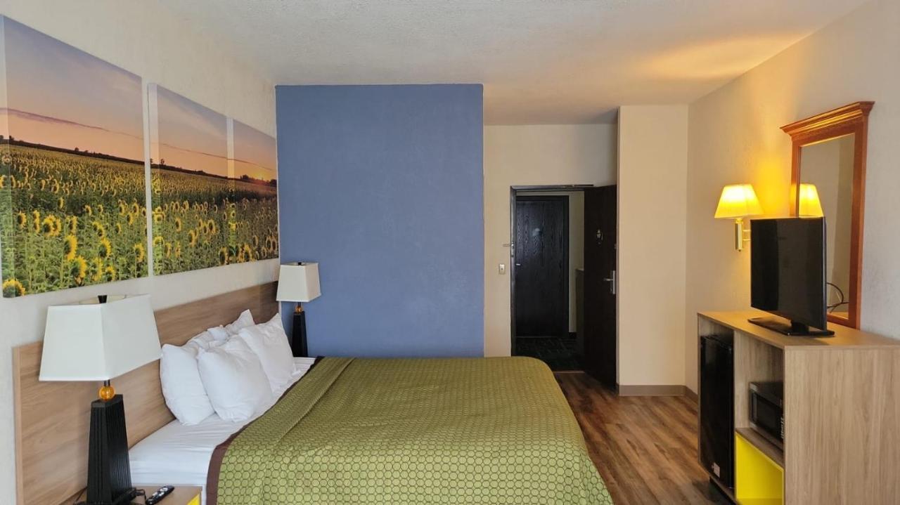 Days Inn By Wyndham Τοπέκα Εξωτερικό φωτογραφία