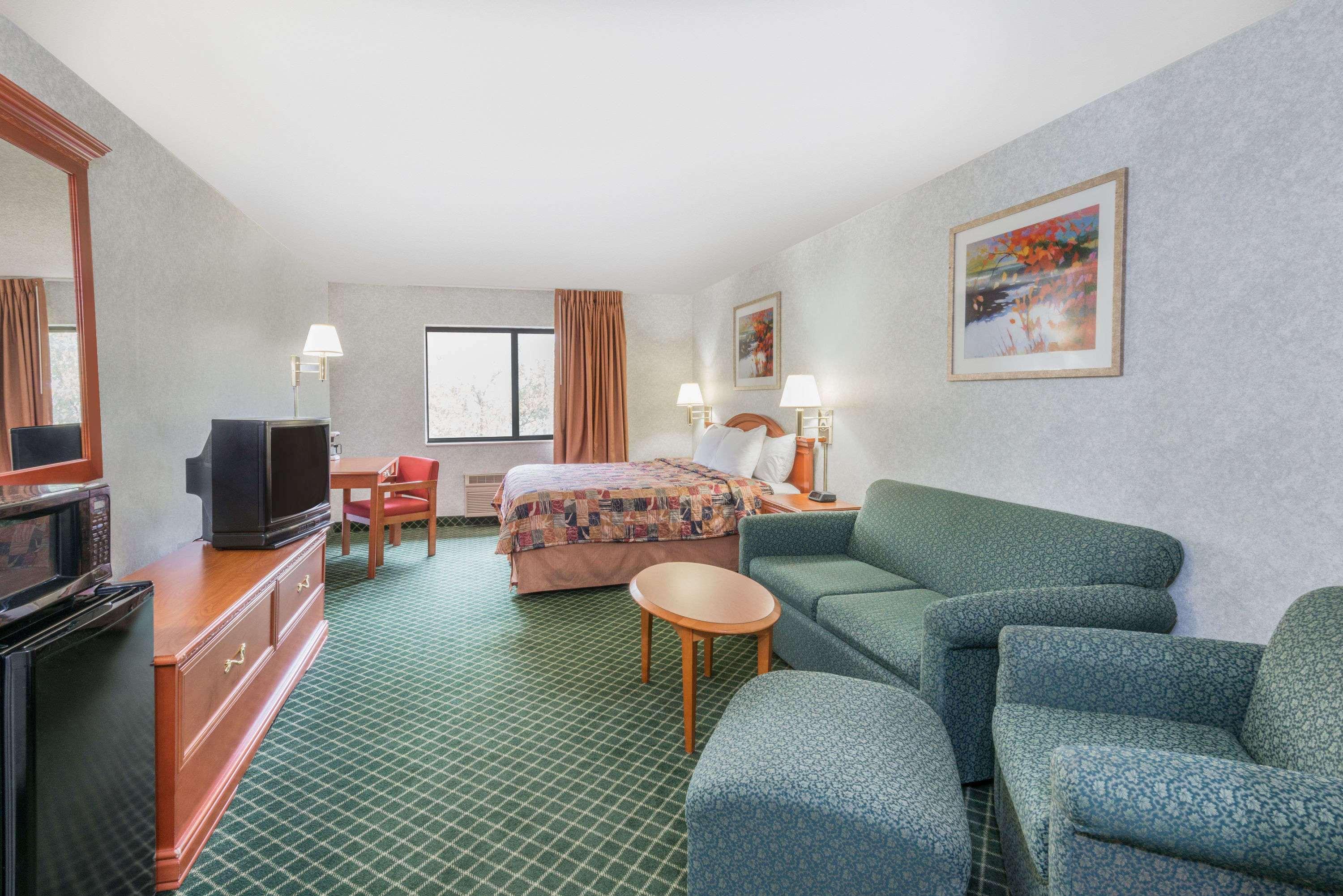 Days Inn By Wyndham Τοπέκα Εξωτερικό φωτογραφία