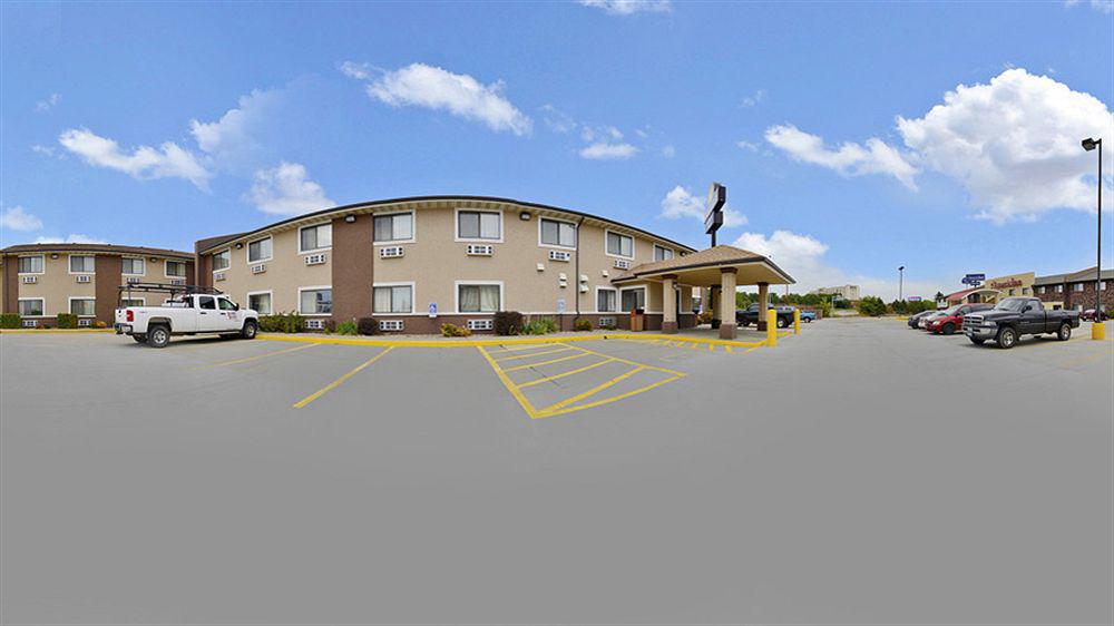 Days Inn By Wyndham Τοπέκα Εξωτερικό φωτογραφία
